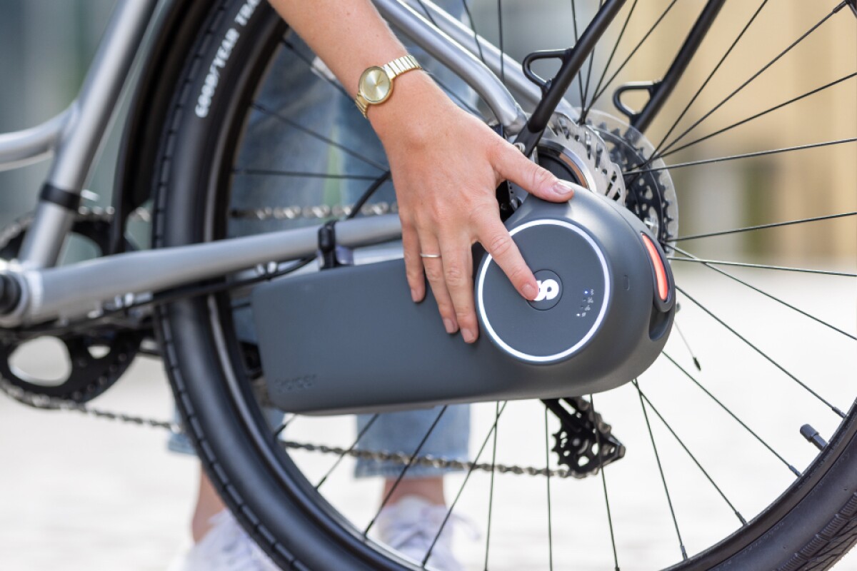 Skarper tech turns bikes into ebikes by powering the brake rotor